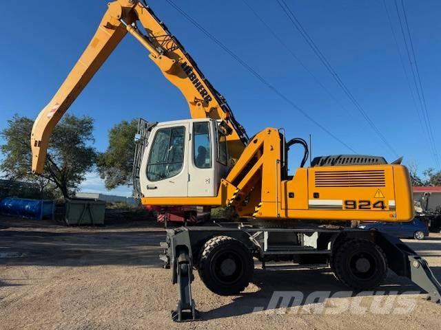 Liebherr A 924 C Оператори на отпадъци/индустрия
