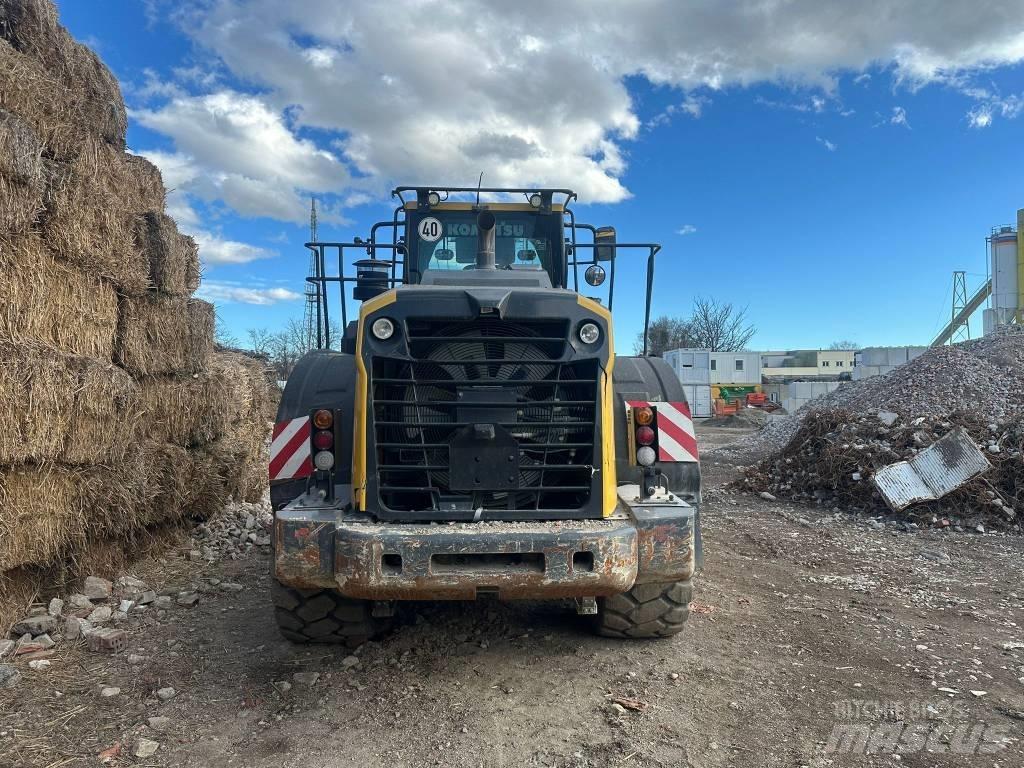 Komatsu WA380-8 Колесни товарачи
