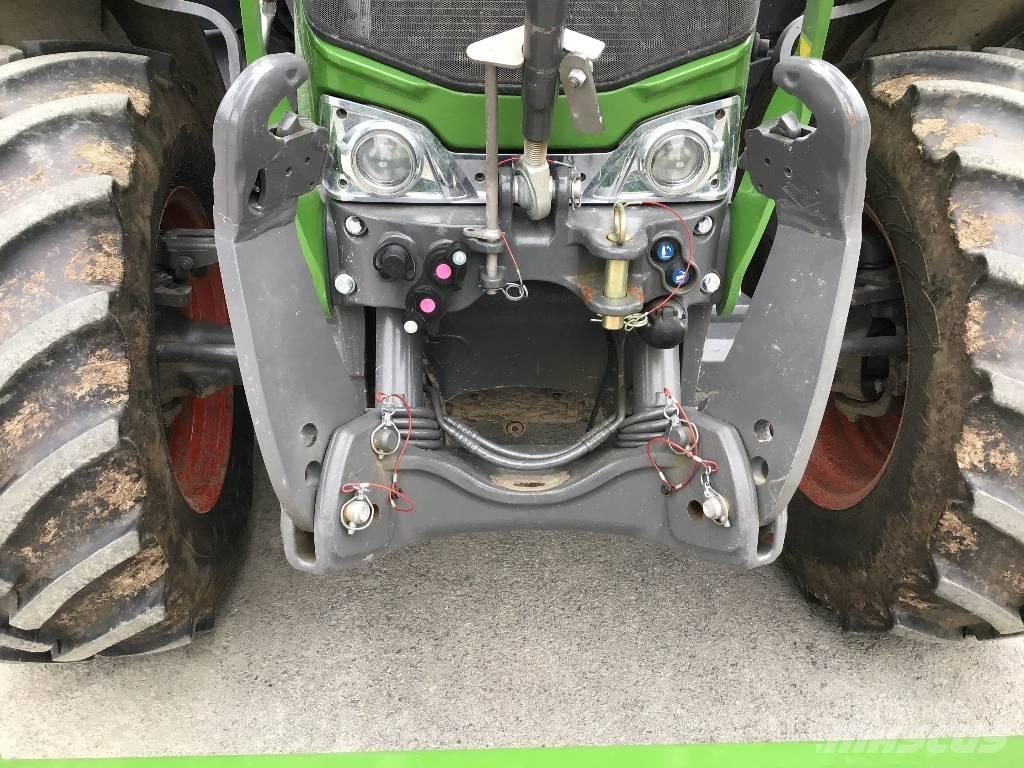 Fendt 311 Vario Трактори