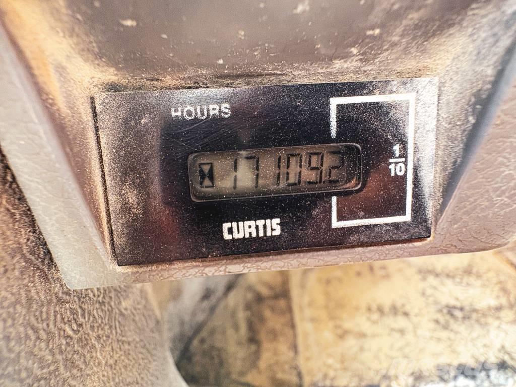 Doosan DL 300 Колесни товарачи