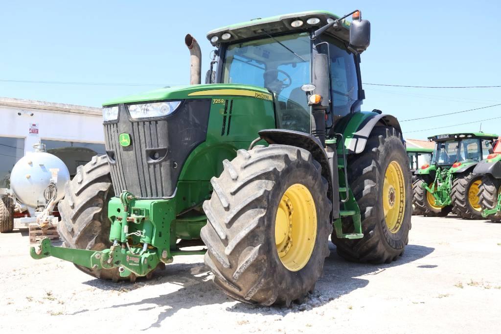 John Deere 7215 R Трактори