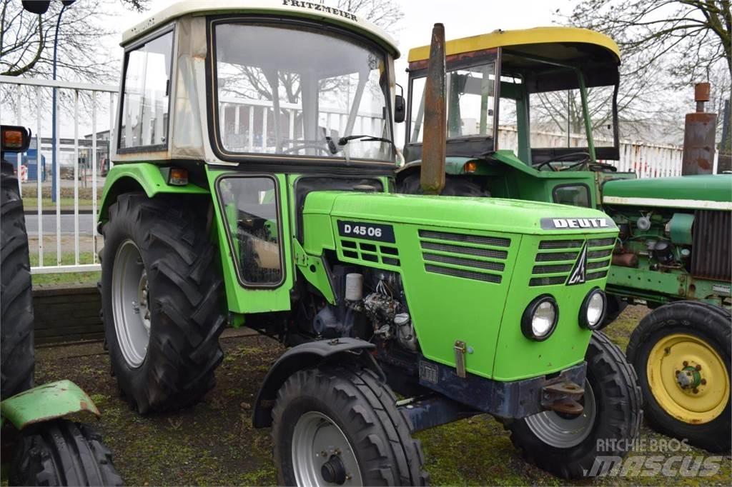 Deutz-Fahr D4506 Трактори