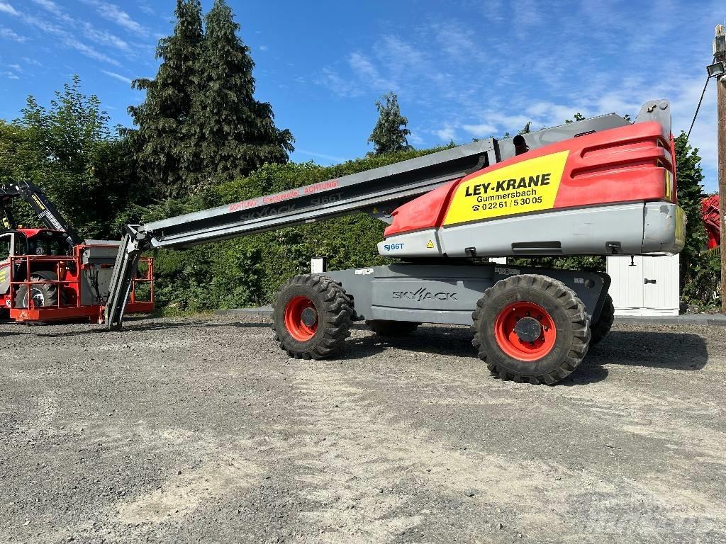 SkyJack SJ66T Съчленени стрелови подемници