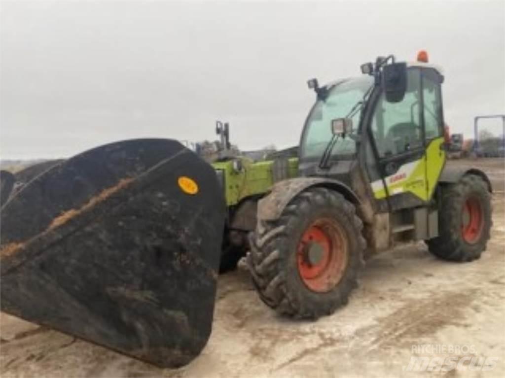 CLAAS 732 Телескопични товарачи за селското стопанство