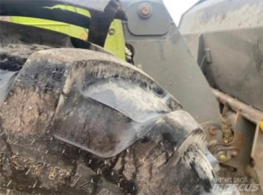 CLAAS 732 Телескопични товарачи за селското стопанство