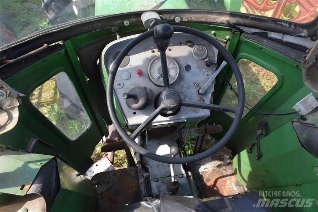 Deutz-Fahr D4006 Трактори