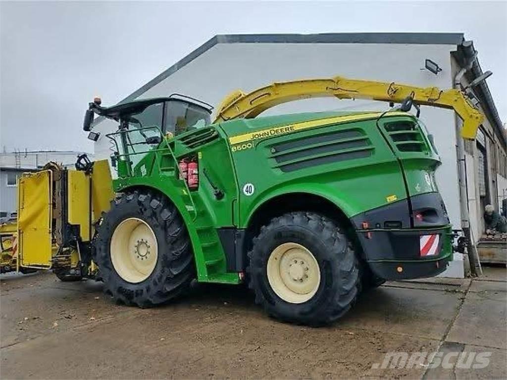 John Deere 8600 Самоходни фуражири