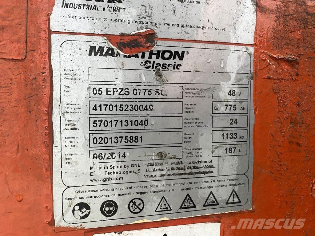 Linde E16PH-01 Електрически вилични кари-повдигачи