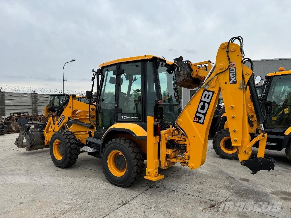 JCB 3 CX / compact Товарач със заден ексватор