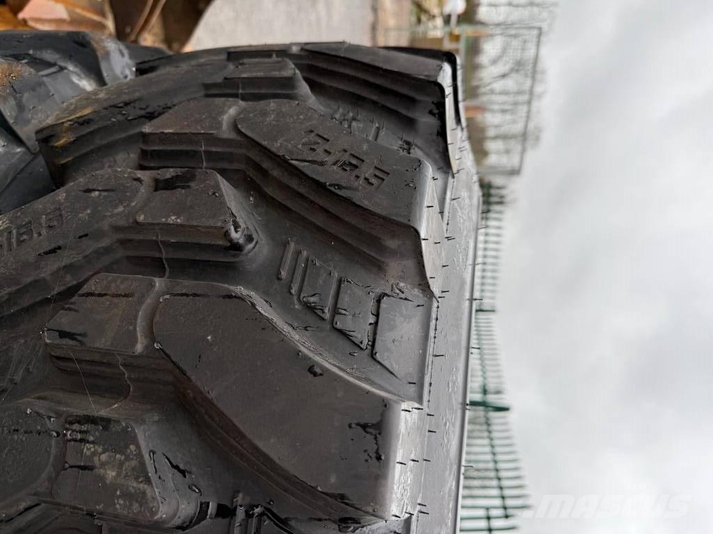 Bobcat Wheels Строителство - Други