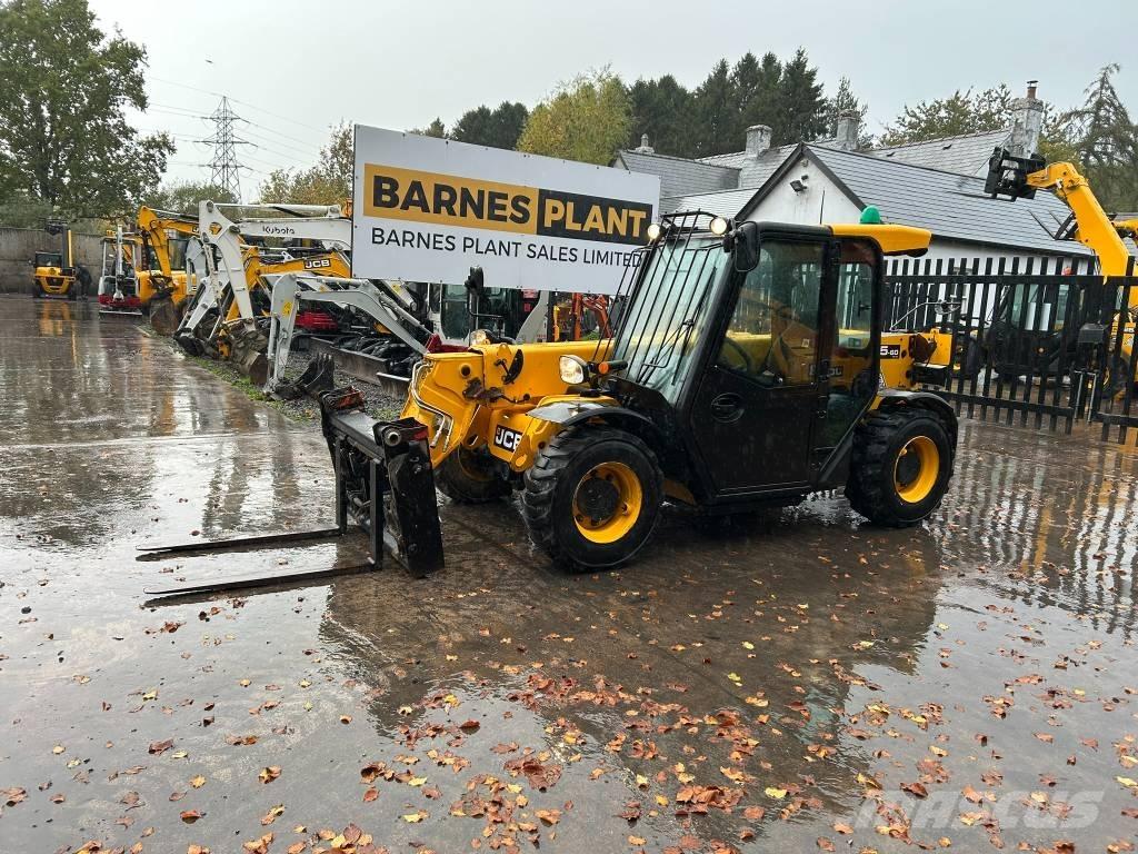 JCB 525-60 Телескопични товарачи
