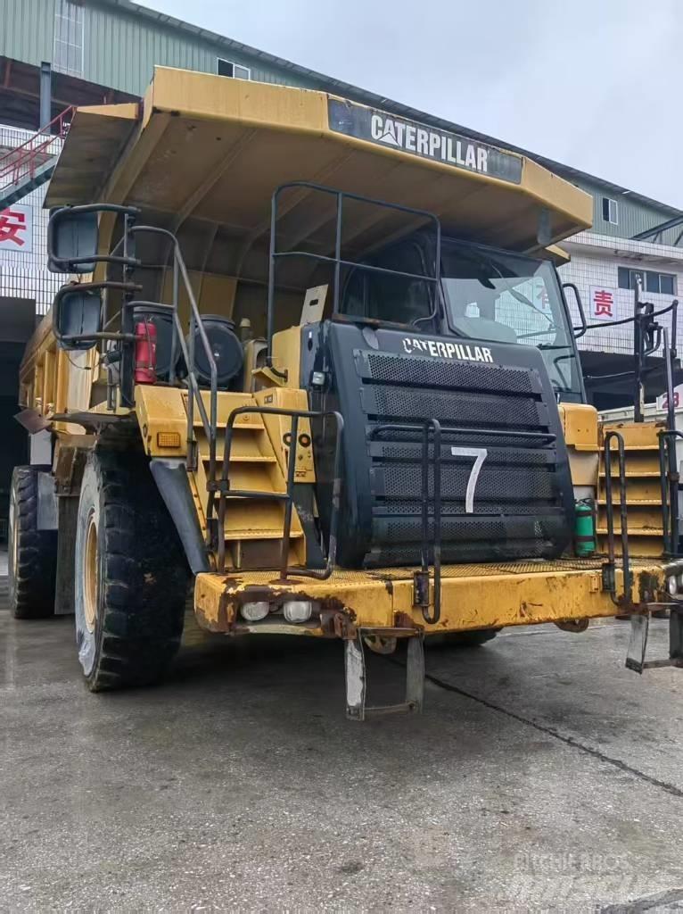 CAT 777E Дъмпери/моторни превозни средства
