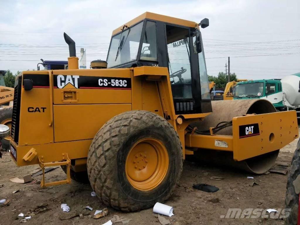 CAT CS583C Еднобарабанни ролки
