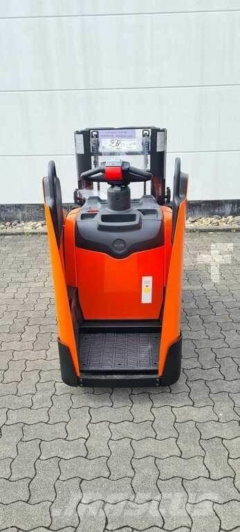 Toyota BT SPE200D Колички високоповдигачи с теглич