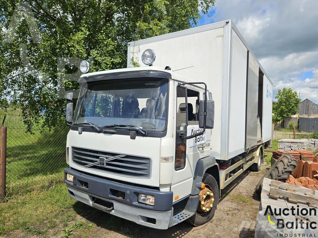 Volvo FL615 Каросерии