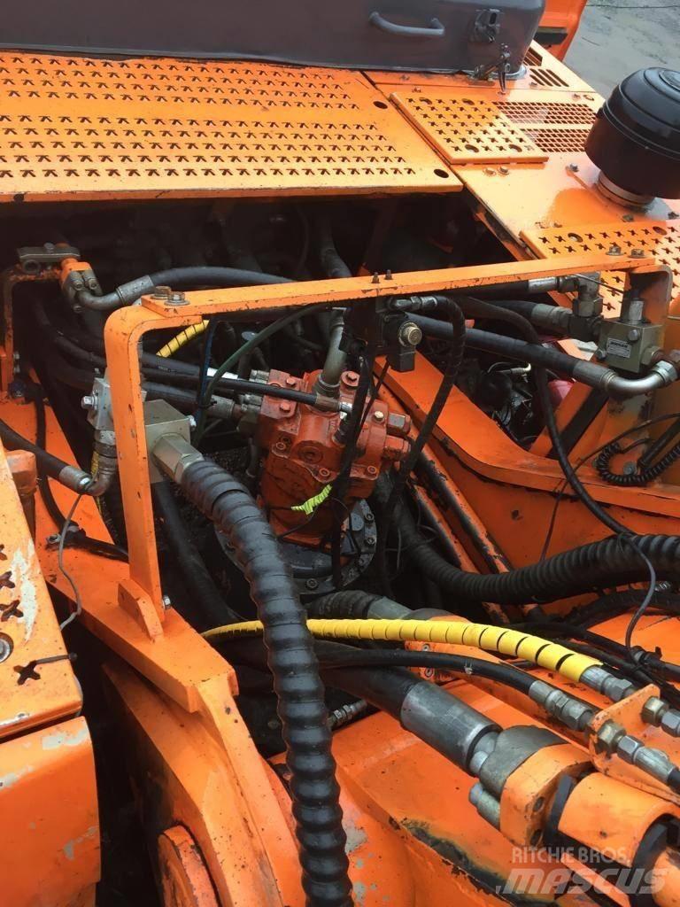 Doosan DX420LC Верижен екскаватор