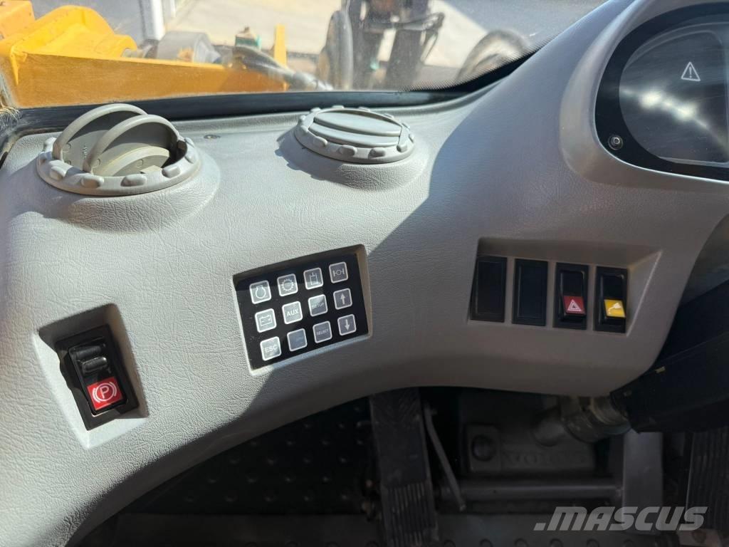 Volvo L 150 E Колесни товарачи