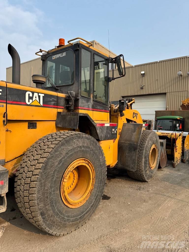 CAT 950 F Колесни товарачи