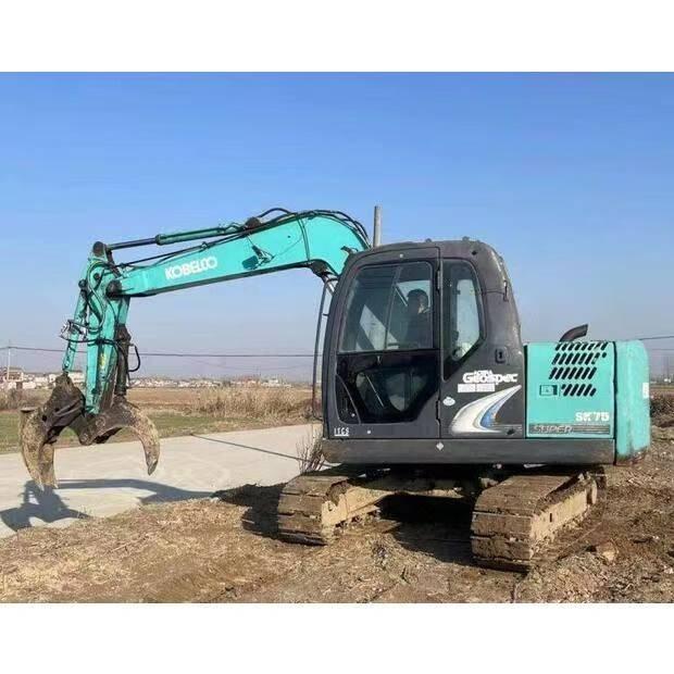 Kobelco SK 75 Средни екскаватори 7т - 12т