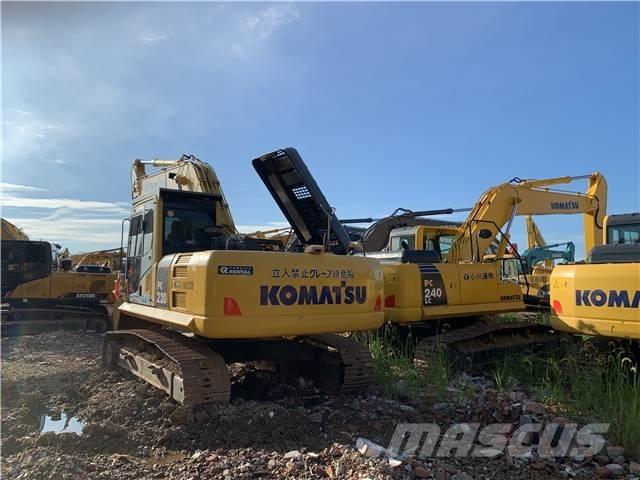 Komatsu PC 220-8 Верижен екскаватор