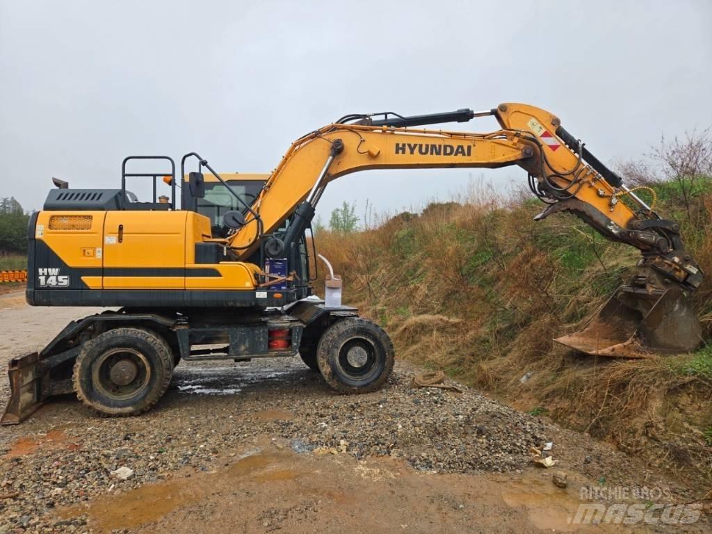 Hyundai HW 145 Колесни екскаватори