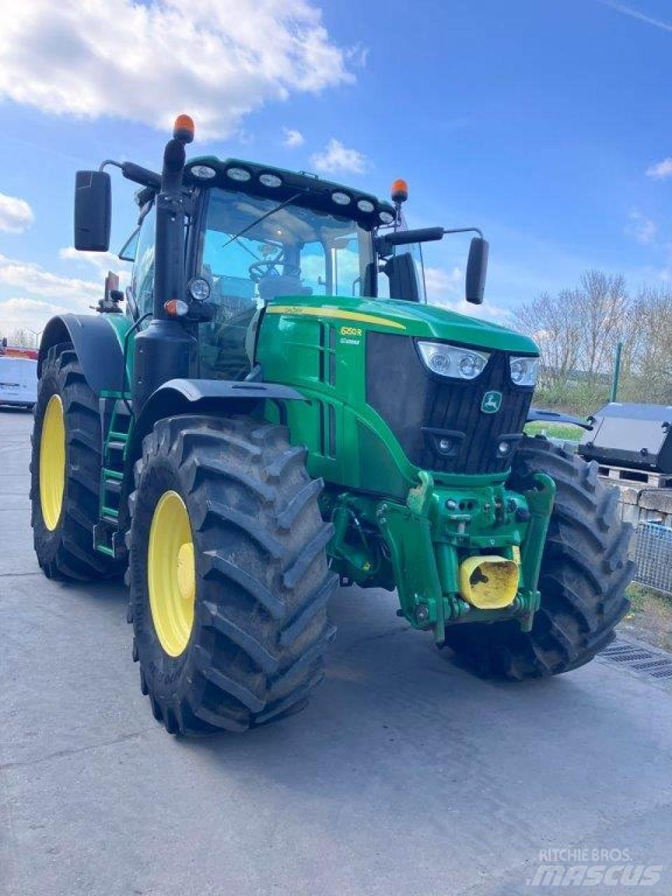 John Deere 6250R Трактори