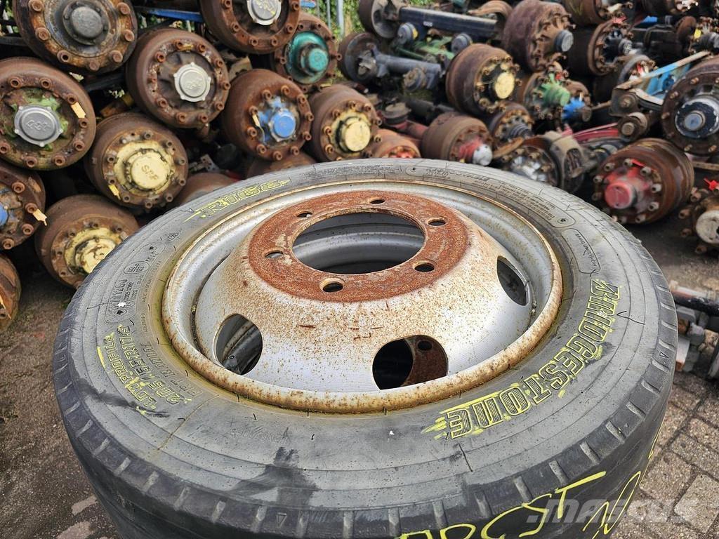 Bridgestone R 168 Бордови