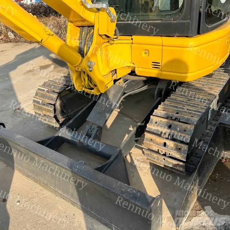 Komatsu PC35MR Мини екскаватори < 7 т