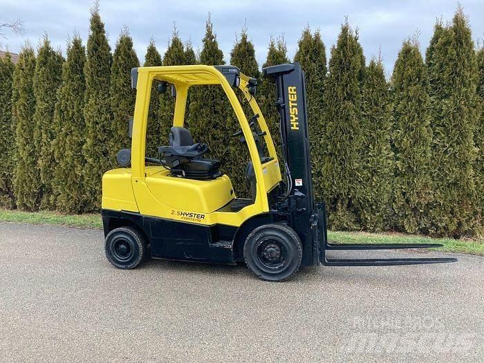 Hyster H2.5Ft Колички високоповдигачи с теглич