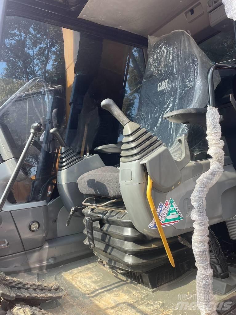 CAT 312 Средни екскаватори 7т - 12т