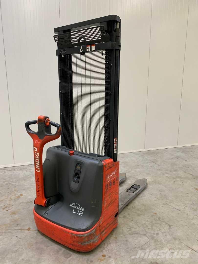 Linde L12 Самоходни товарачи