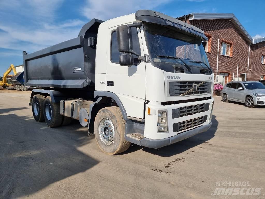 Volvo FM420 (6x4) Камиони със скипов подемник