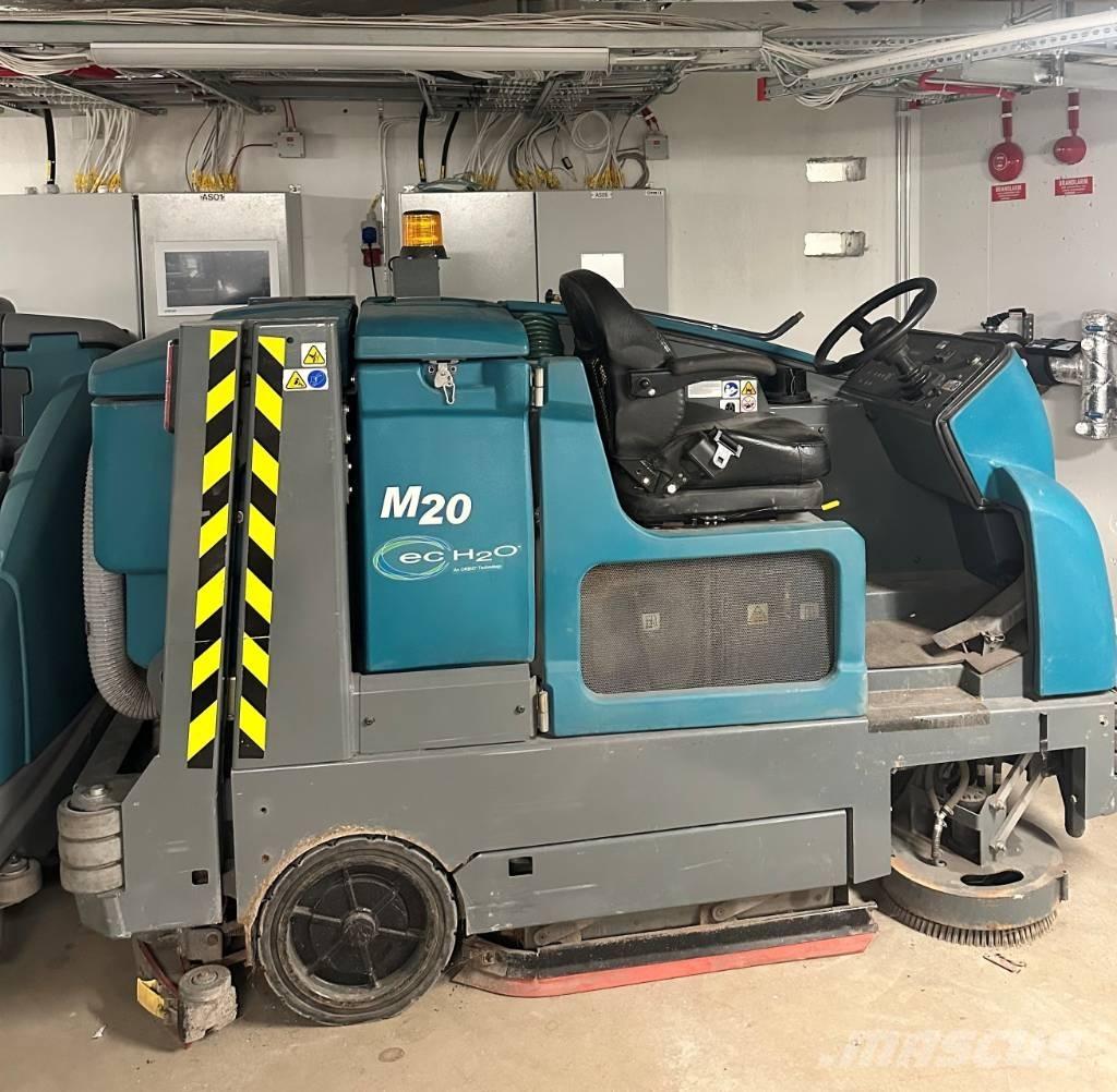 Tennant M20 Автоматични метачки с четки