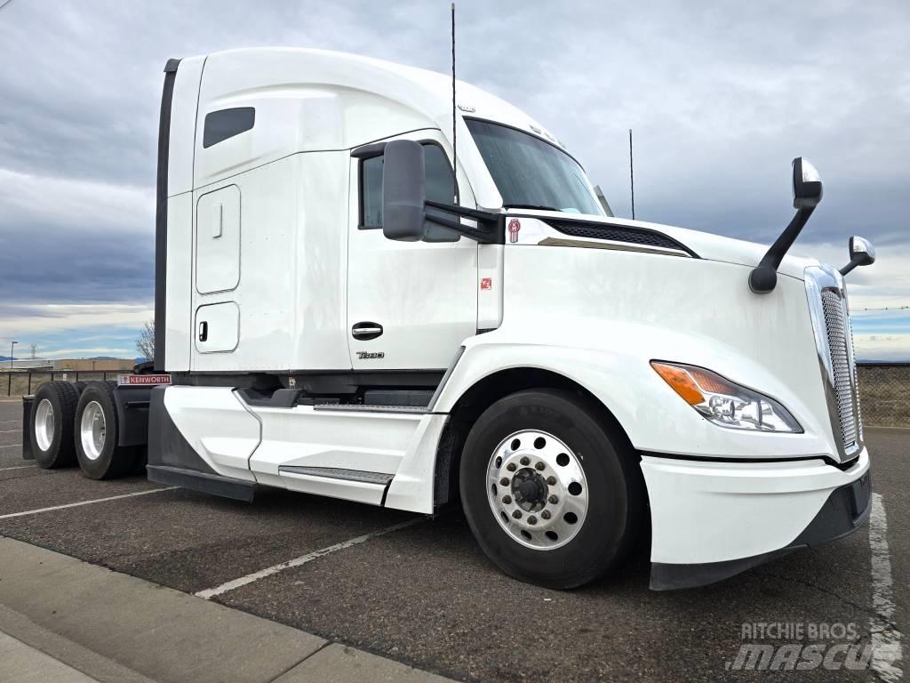 Kenworth T 680 Влекачи