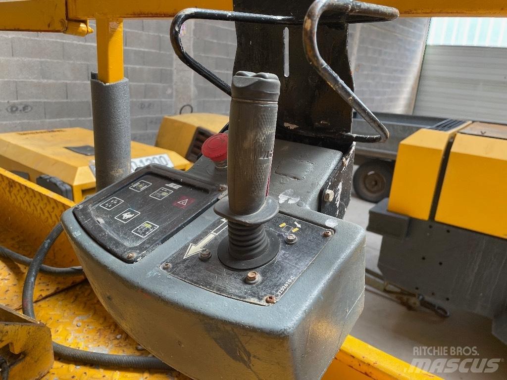 JLG 3246 ** A REPARER** Ножични работни платформи