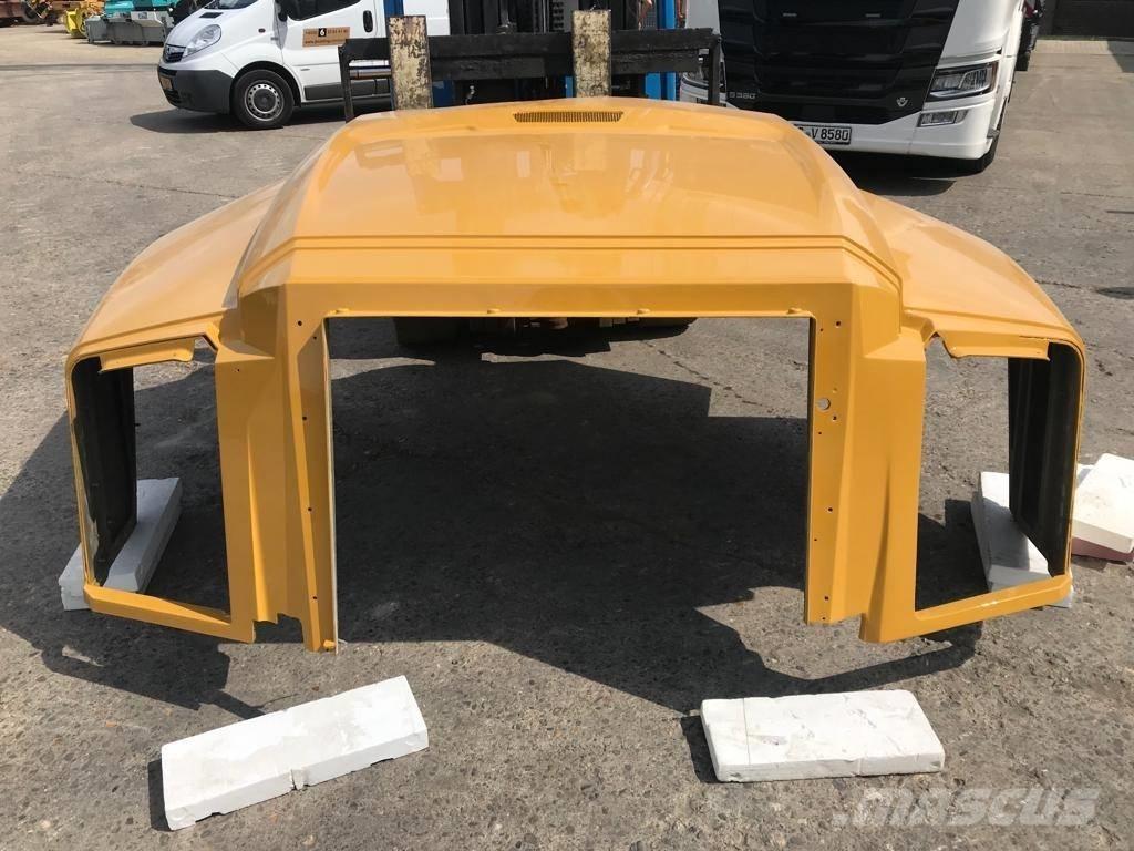 CAT 735 B Hood Шаси