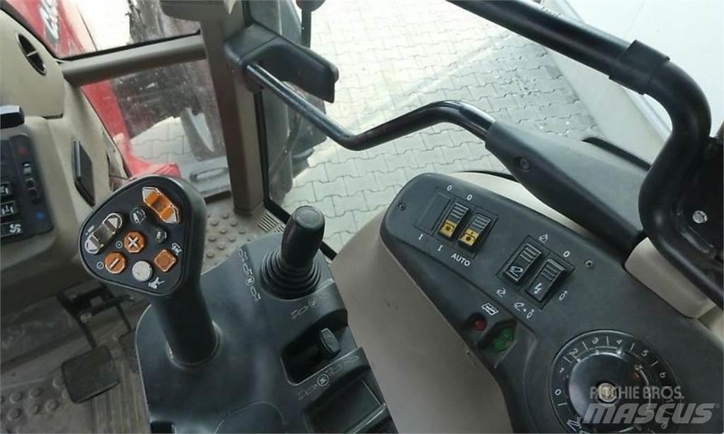 Case IH CVX 175 Трактори