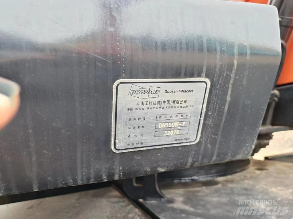 Doosan 150 W Колесни екскаватори
