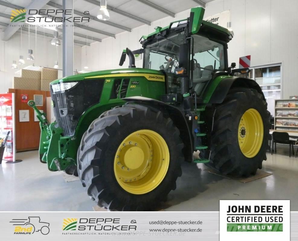 John Deere 7R 330 Трактори