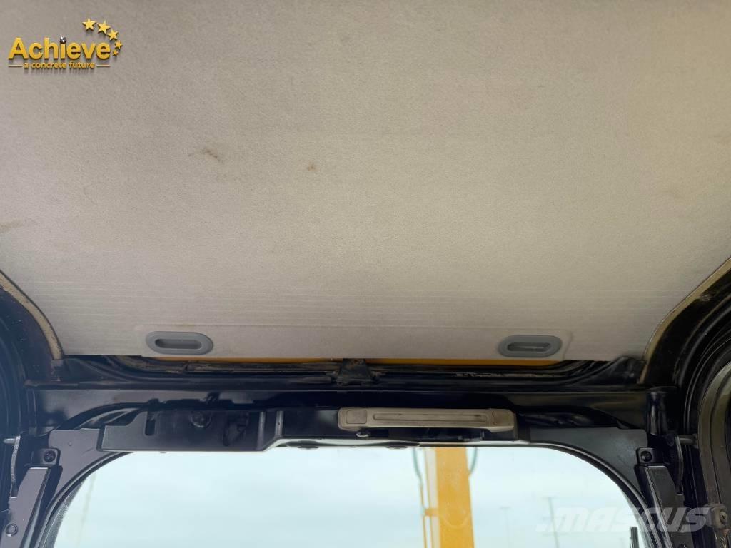 CAT 320 D Верижен екскаватор