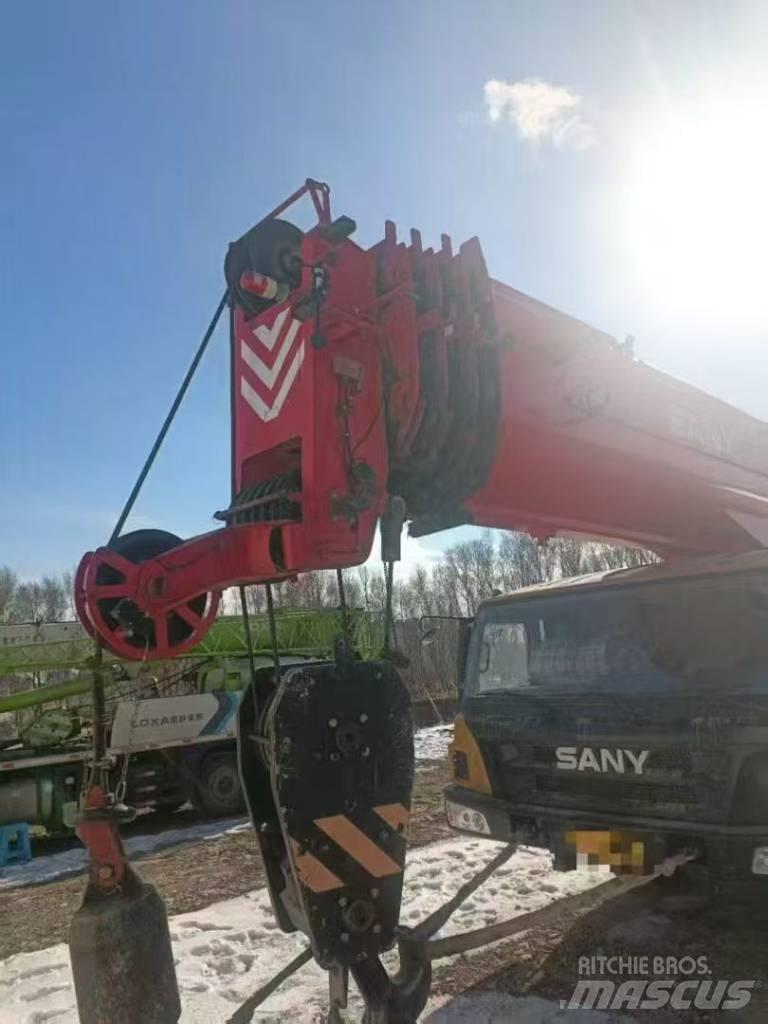 Sany STC 900 Всъдеходни кранове