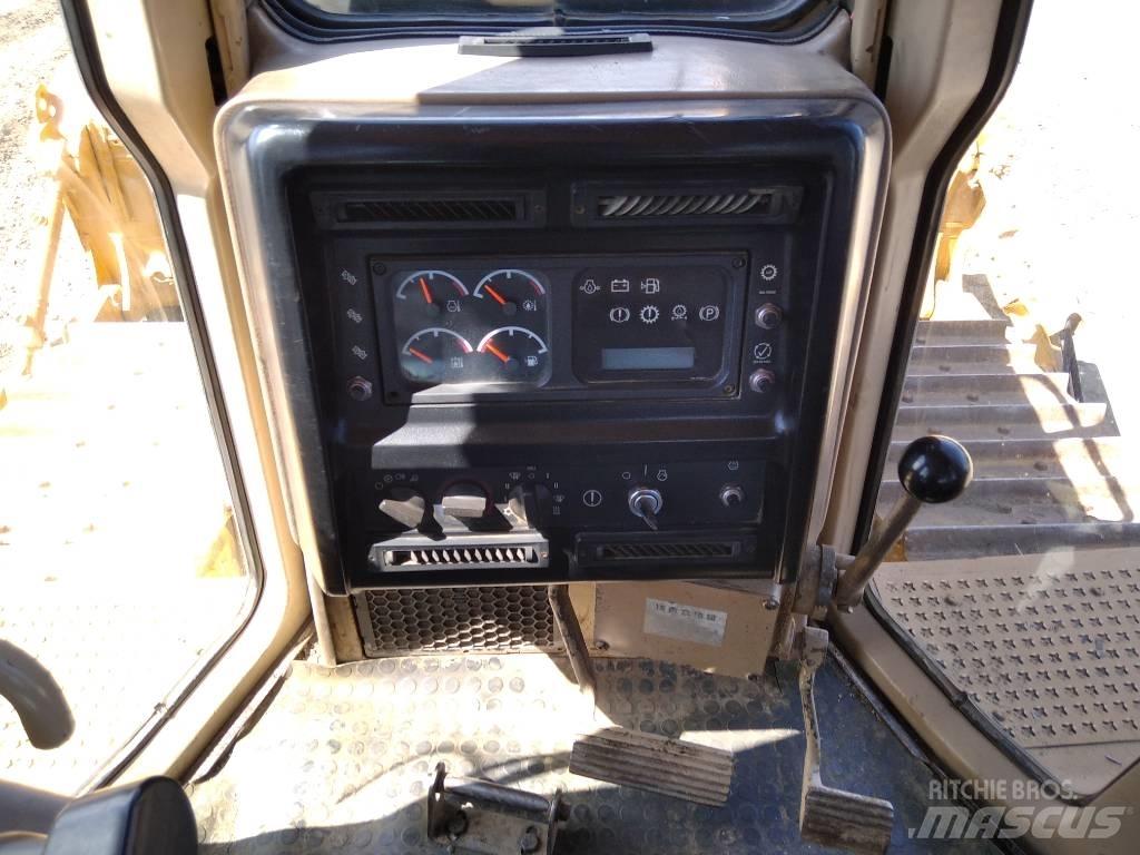 CAT D 6 R LGP Булдозери