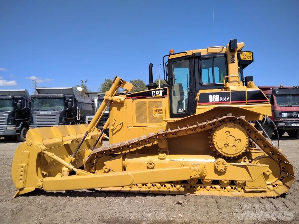 CAT D 6 R LGP Булдозери
