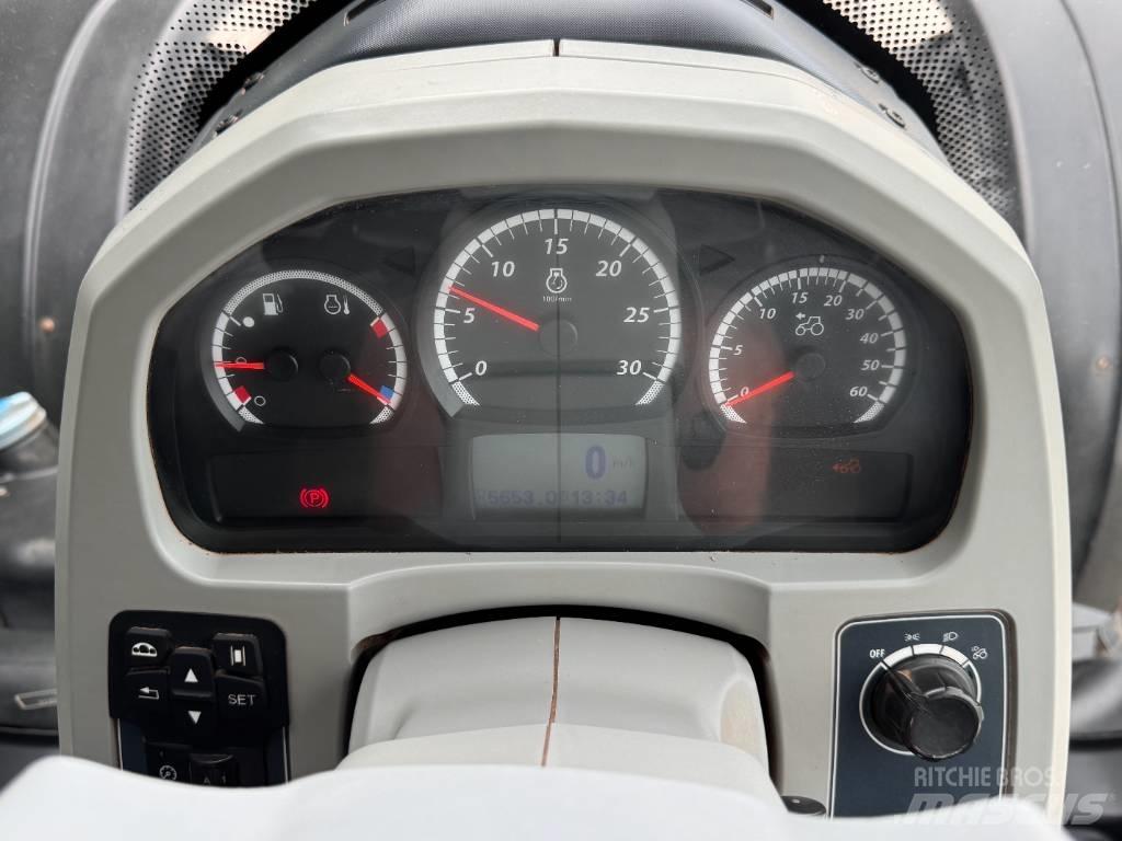 Valtra T 174 Трактори