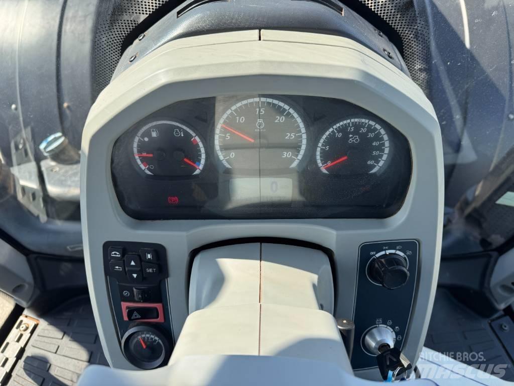 Valtra T 174 Трактори