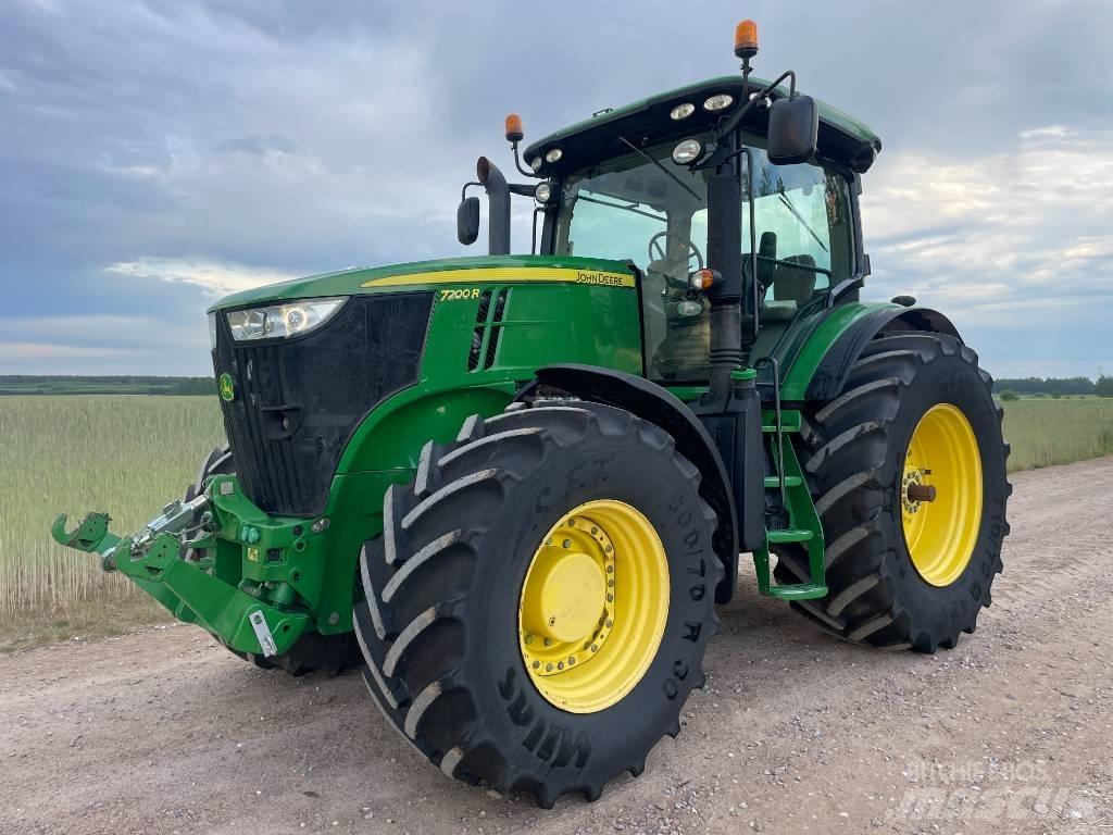 John Deere 7200 R Трактори