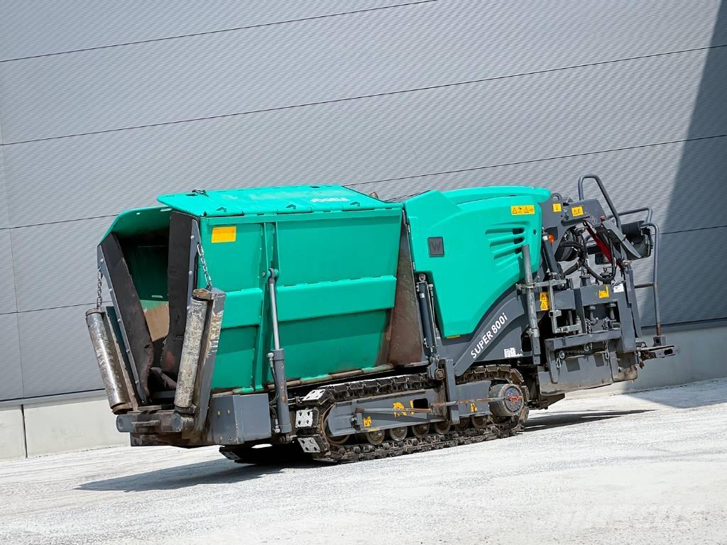 Vögele SUPER 800-3I Машини за асфалт