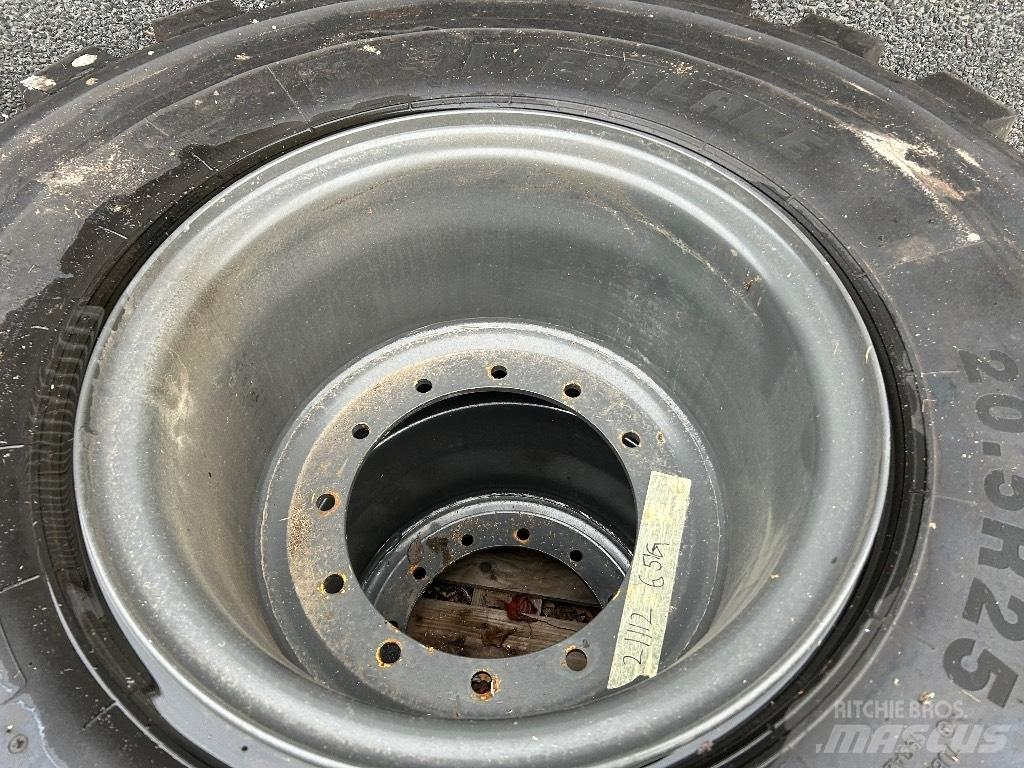  Westlake 20.5R25 L5 Гуми