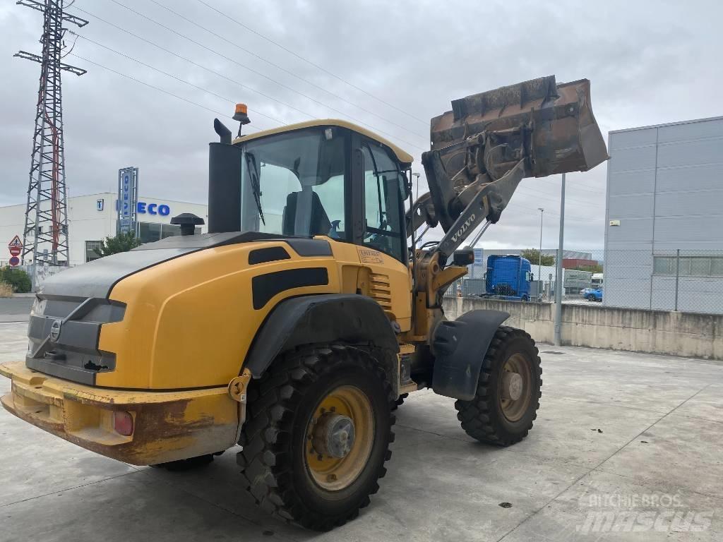 Volvo L45F Колесни товарачи