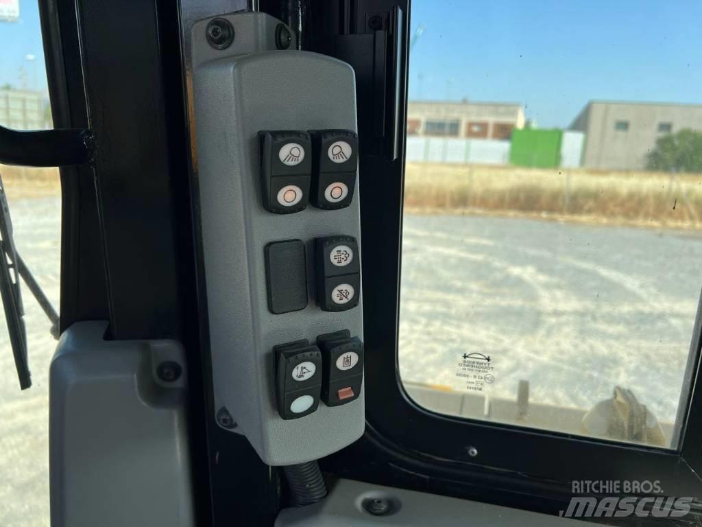 CAT D 6 T Верижни булдозери
